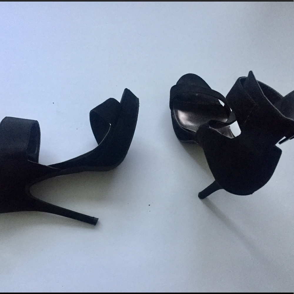Black heels