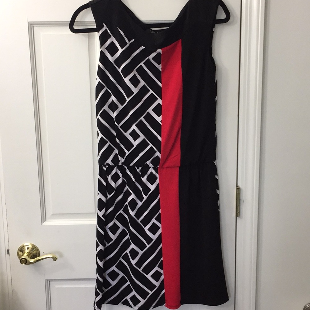 White House Black Market patterned dress