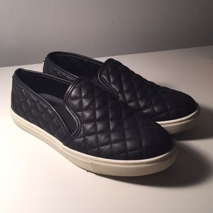 Steve Madden "Ecentrcq" Slip on Sneaker Black sz 8