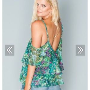 NWT Show Me Your MUMU Romance Ruffle Top