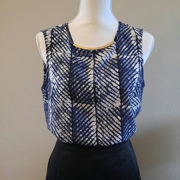 4/$30 Michael Kors Size S Blouse - Picture 1 of 4