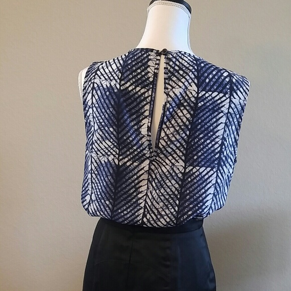 4/$30 Michael Kors Size S Blouse - Picture 2 of 4