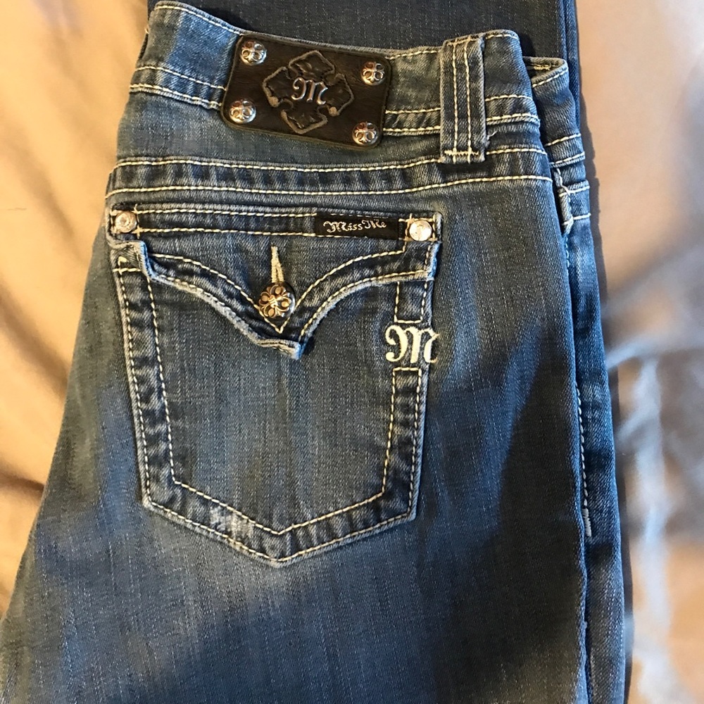 Woman's Miss Me Jeans