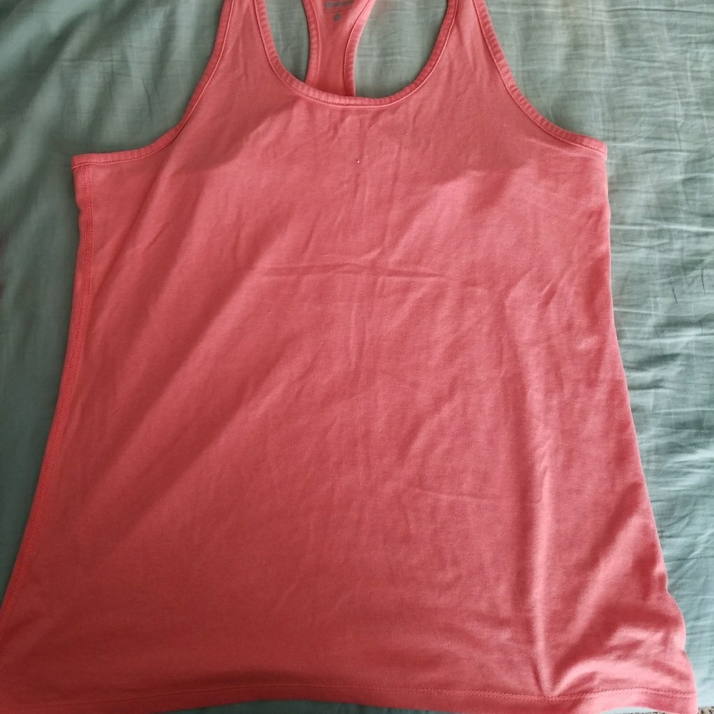 Drifit tank