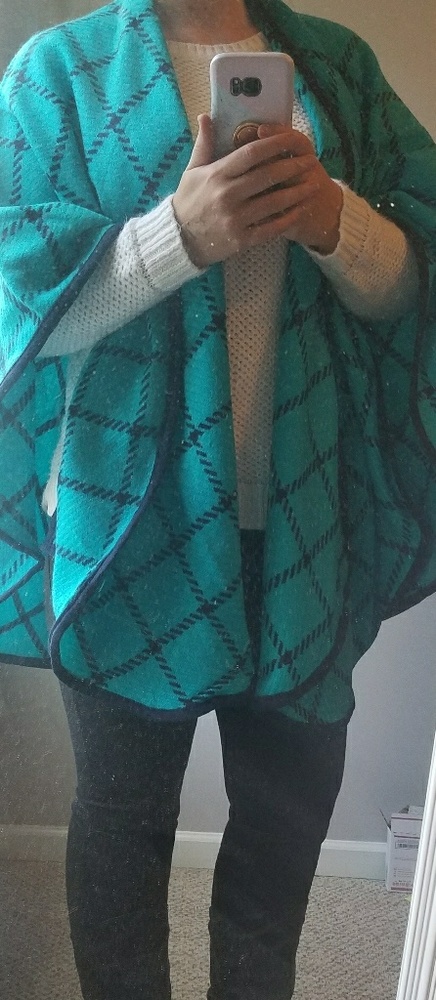 💕Cozy turquoise shawl 💕 - Picture 7 of 7