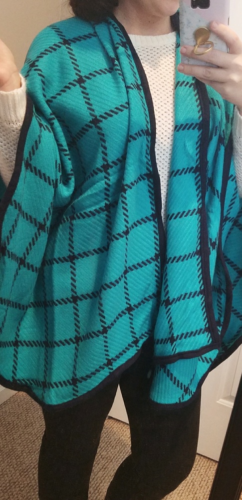 💕Cozy turquoise shawl 💕 - Picture 3 of 7