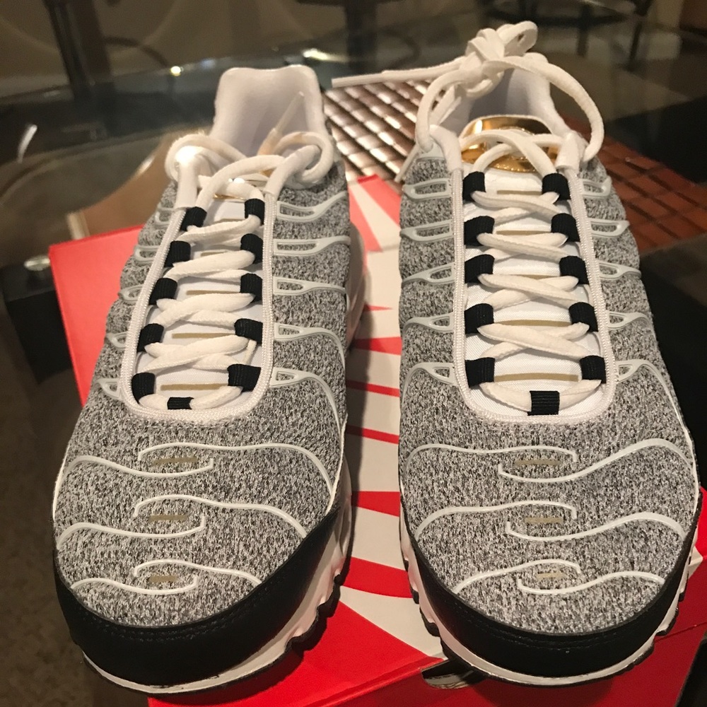 Nike Air Max Plus Women's