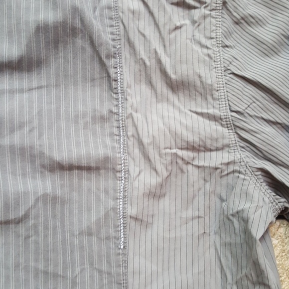 Guess Men's Striped Button Down Shirt - Picture 6 of 8