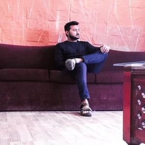 Meet your Posher, Nirav