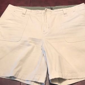 Eddie Bauer light tan shorts