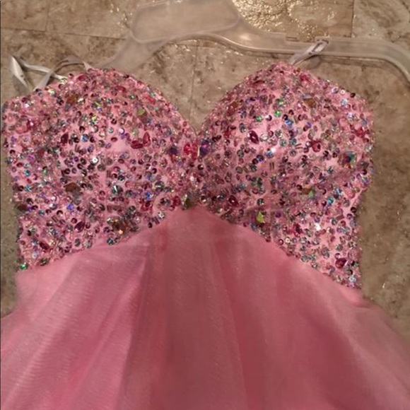 Pink homecoming dress - Picture 2 of 5