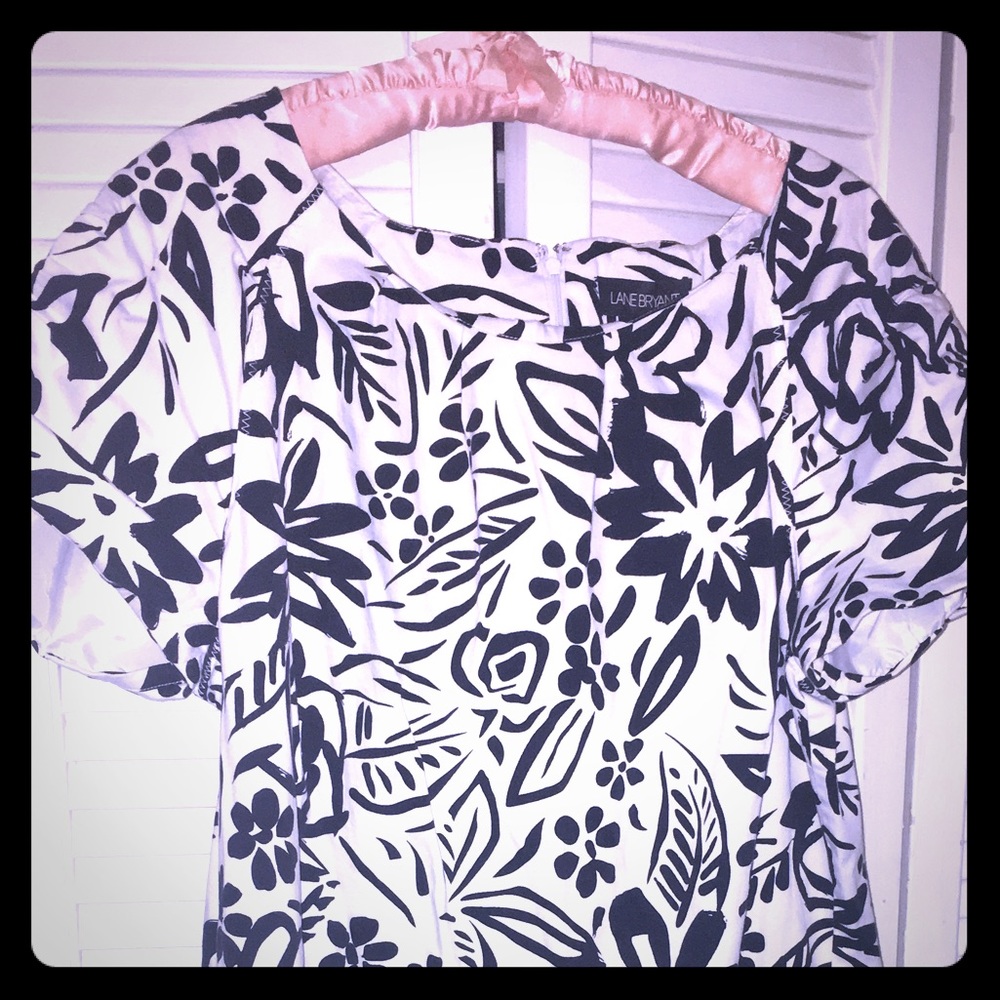 Cute Black and White patterned Dress!