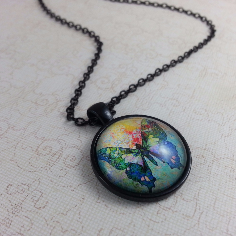Pretty Butterfly Necklace-Free Gift Box! Festival