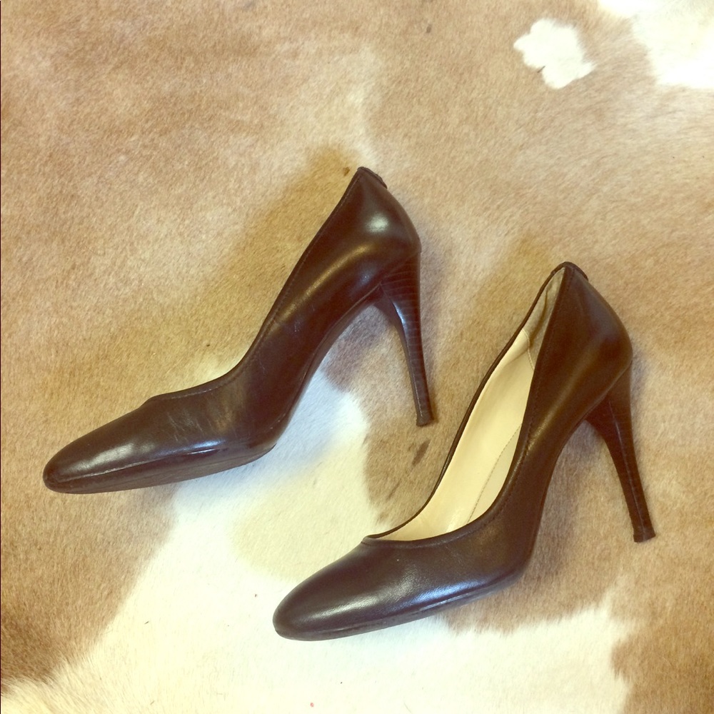 Calvin Klein Black Whinnie Pumps Size 8.5