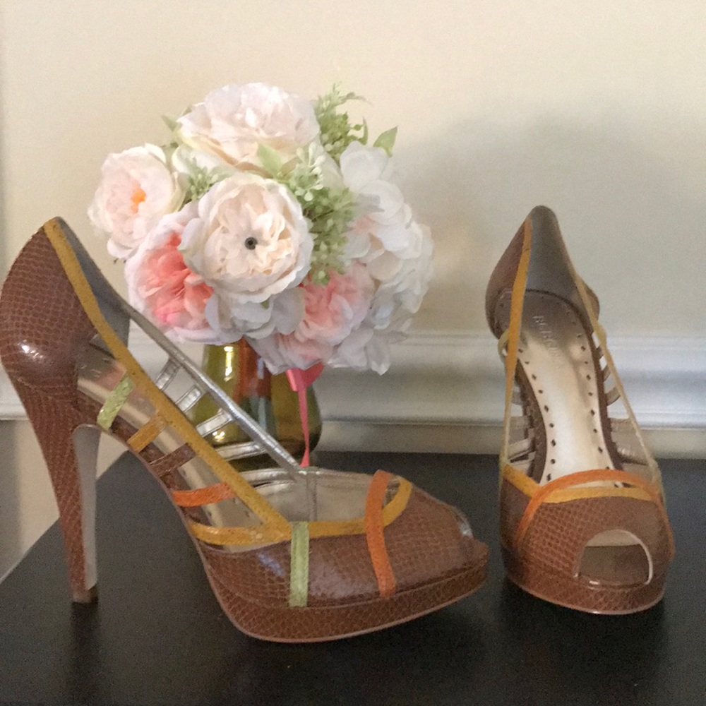 Cute BCBG Heels