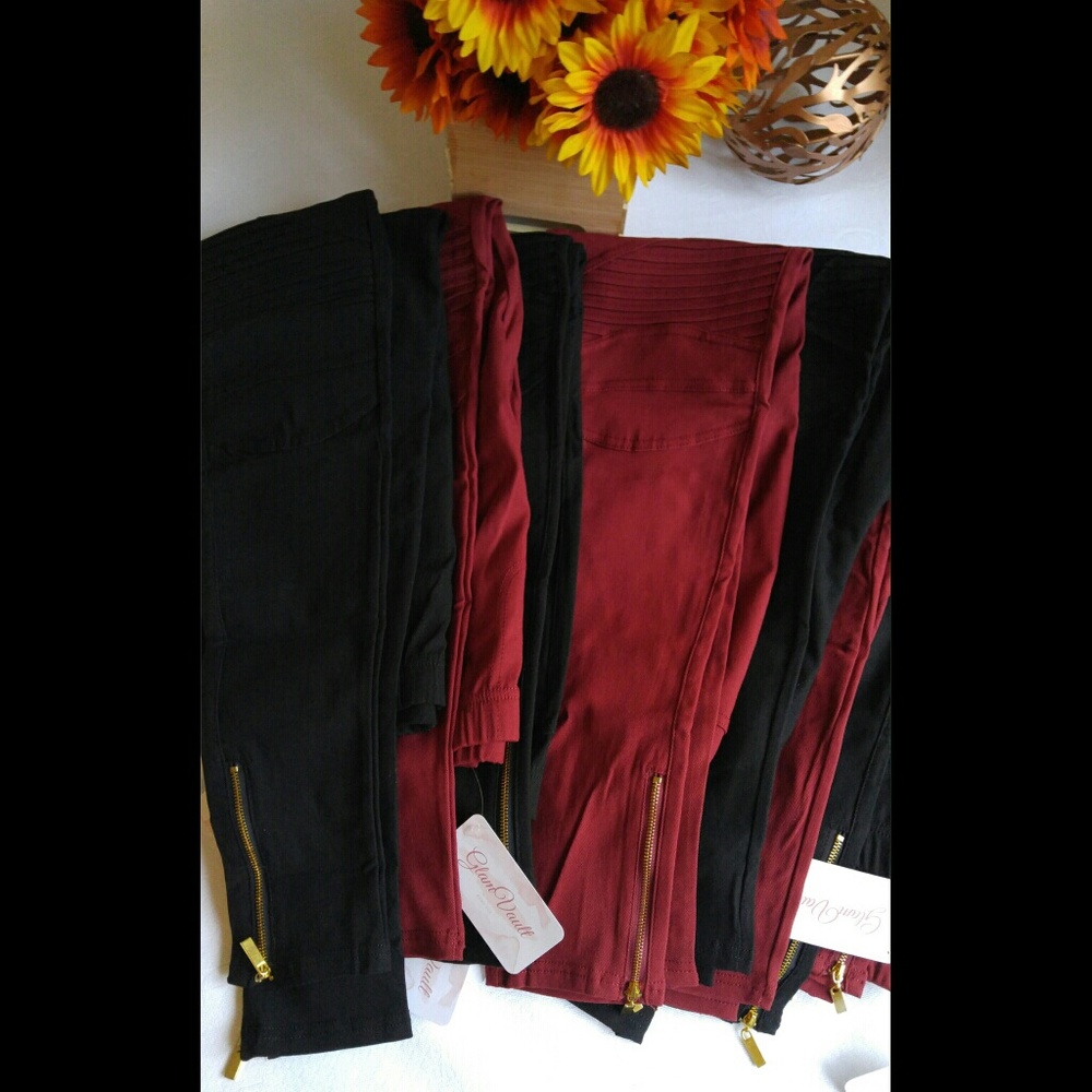 Last 1!✨ Burgundy Moto Jegging With Ankle Zipper - Picture 3 of 3