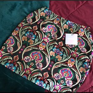 Brand new, never worn missguided skirt!