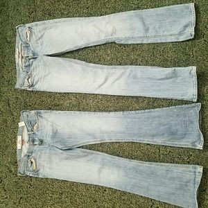 Hollister 5L jeans 2 pair