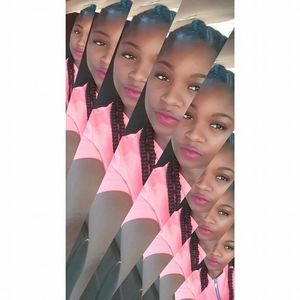 Meet your Posher, Kiara