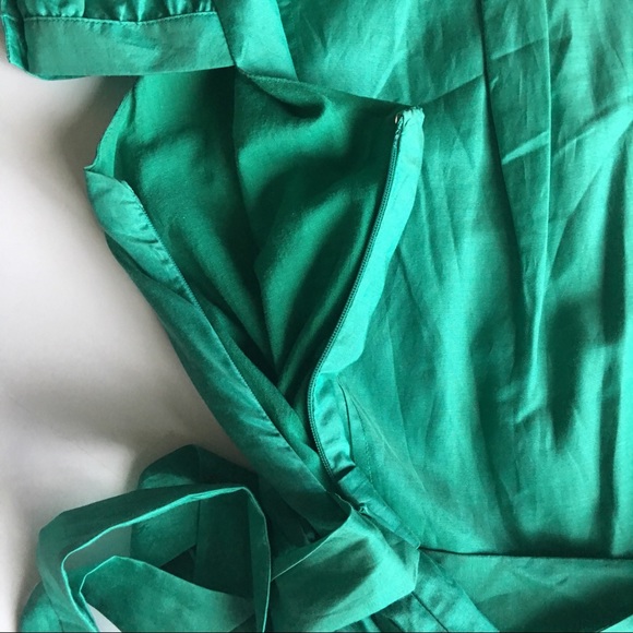 ❌SOLD❌ € Chadwick's Green Silk Dress D46 - Picture 7 of 8