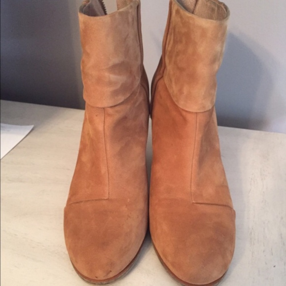 Vince Camino Handley Boots
