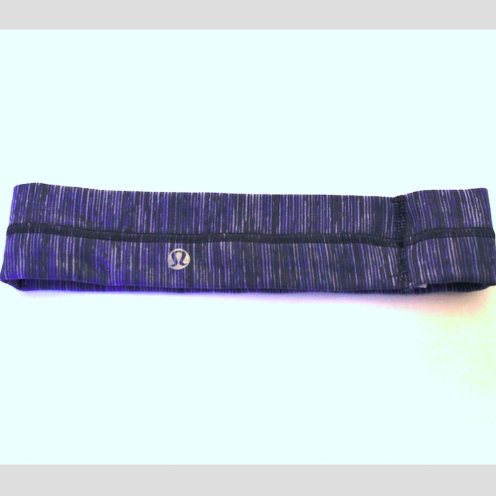 Lululemon Fly Away Tamer Headband - Blue Stripes