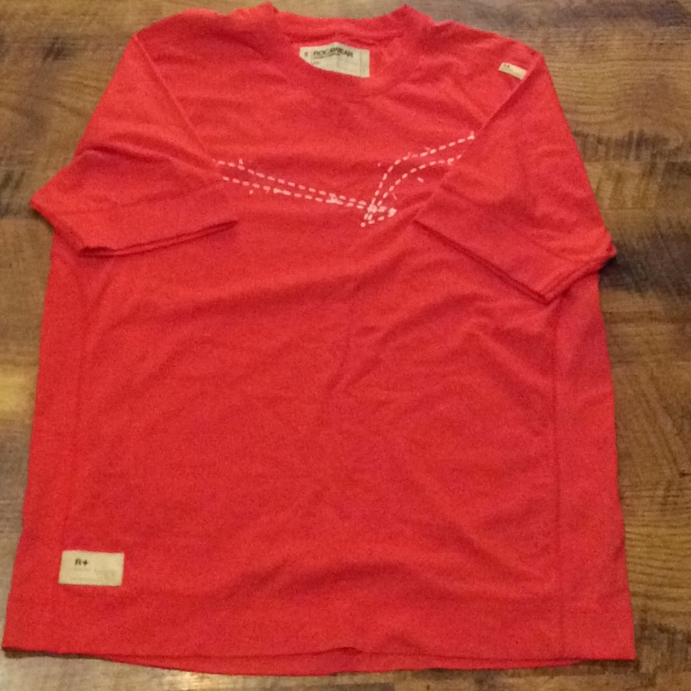 Men's orange Rocawear tee