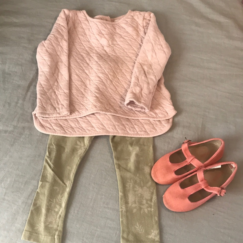 4T leggings and quilted sweater