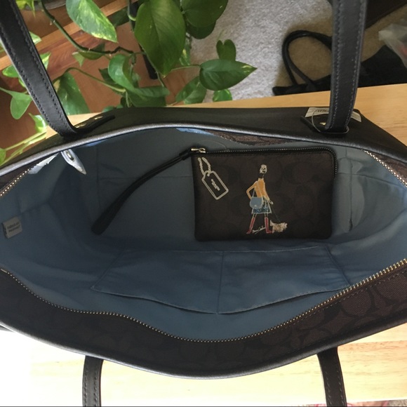 💕SOLD💕New Coach Bonnie Cashin Signature Tote Set - Picture 3 of 5