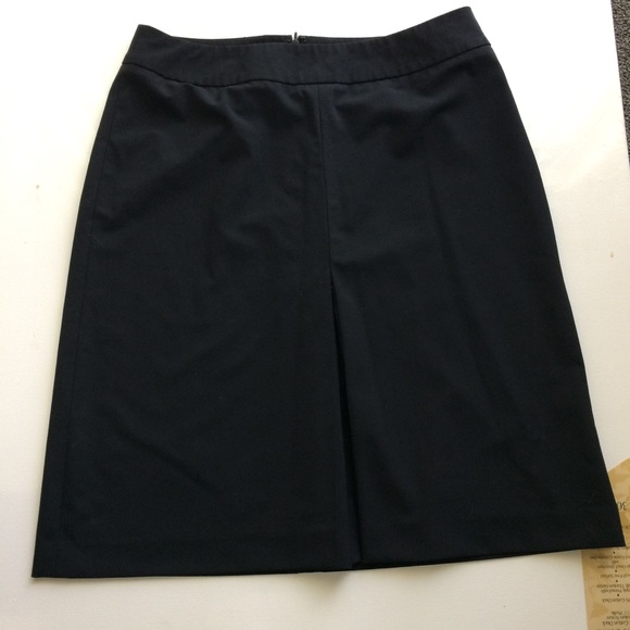 Ann Taylor Dresses & Skirts - Ann Taylor Loft Front Pleated Black Skirt 3/$30 Ann Taylor Dresses & Skirts - Ann Taylor Loft Front Pleated Black Skirt 3/$30