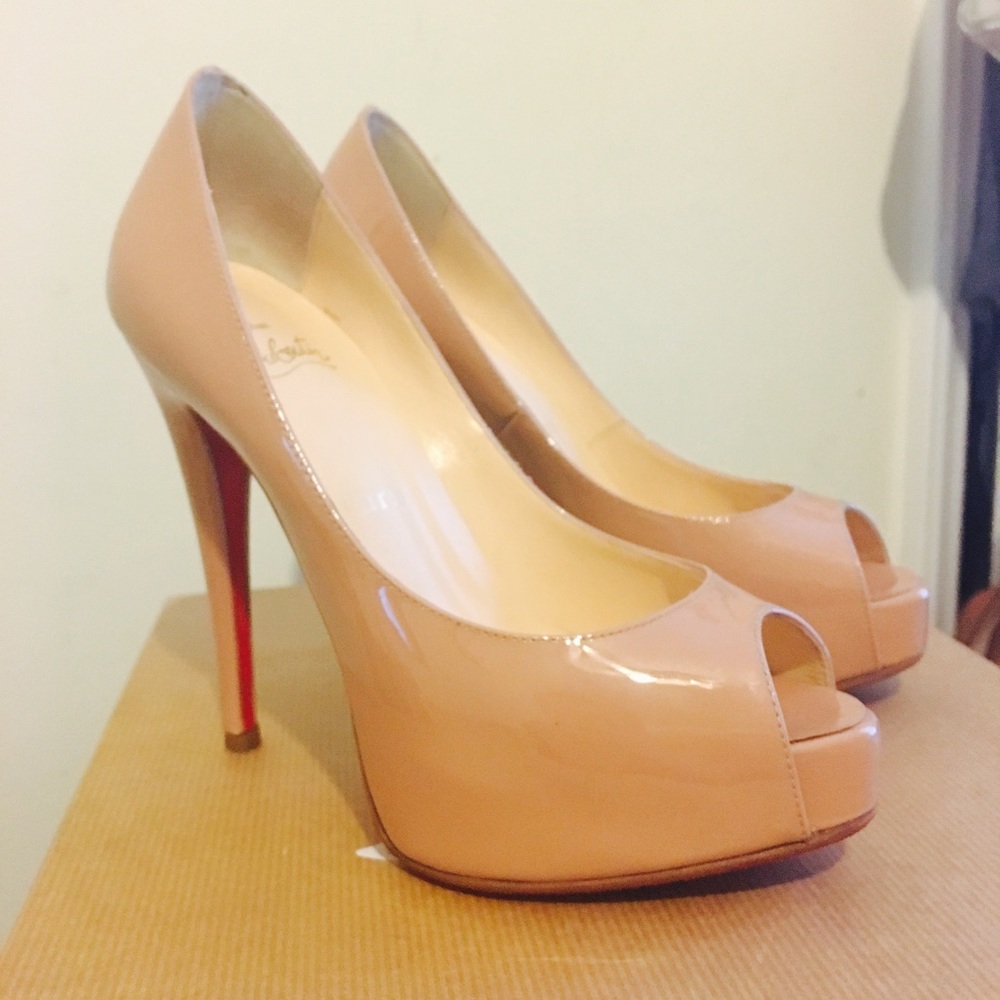Christian Louboutin Vendome 120 Nude Pumps