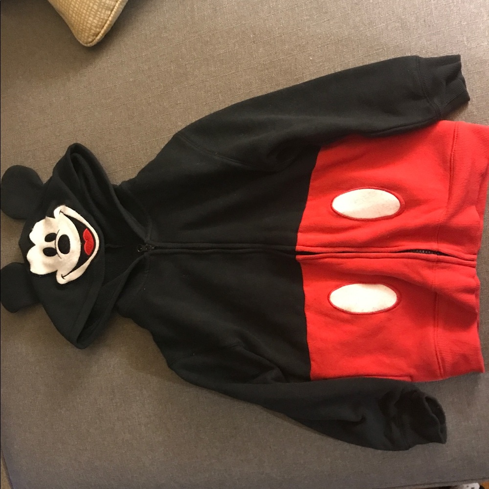 Mickey Mouse sweatshirt size 6