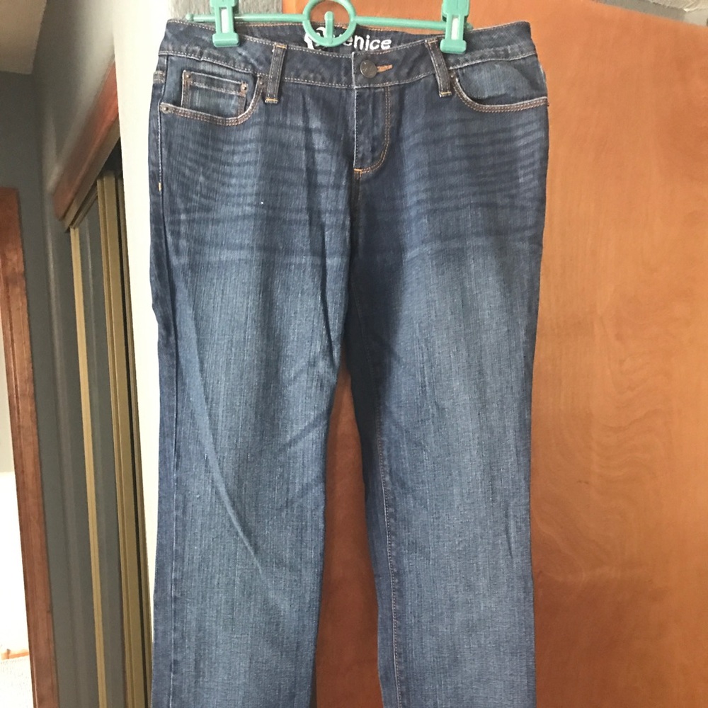 Bootcut jeans