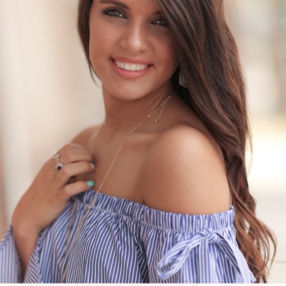 Stacey's Bell Sleeve Tops - Picture 3 of 5