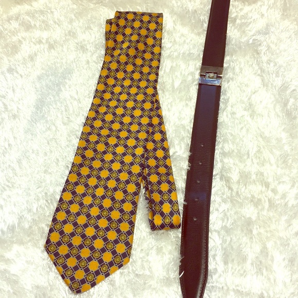 💕SOLD💕Versace Tie and Black Leather Belt - Picture 7 of 8