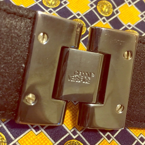 💕SOLD💕Versace Tie and Black Leather Belt - Picture 5 of 8