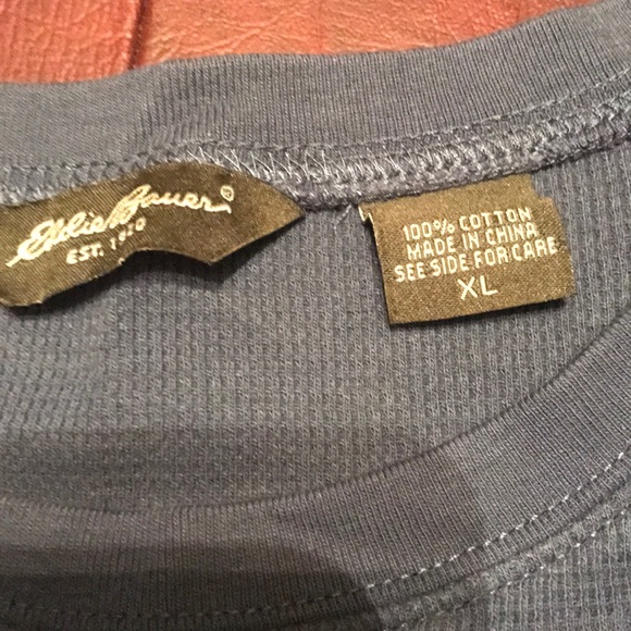 Eddie Bauer long sleeve shirt - Picture 2 of 3