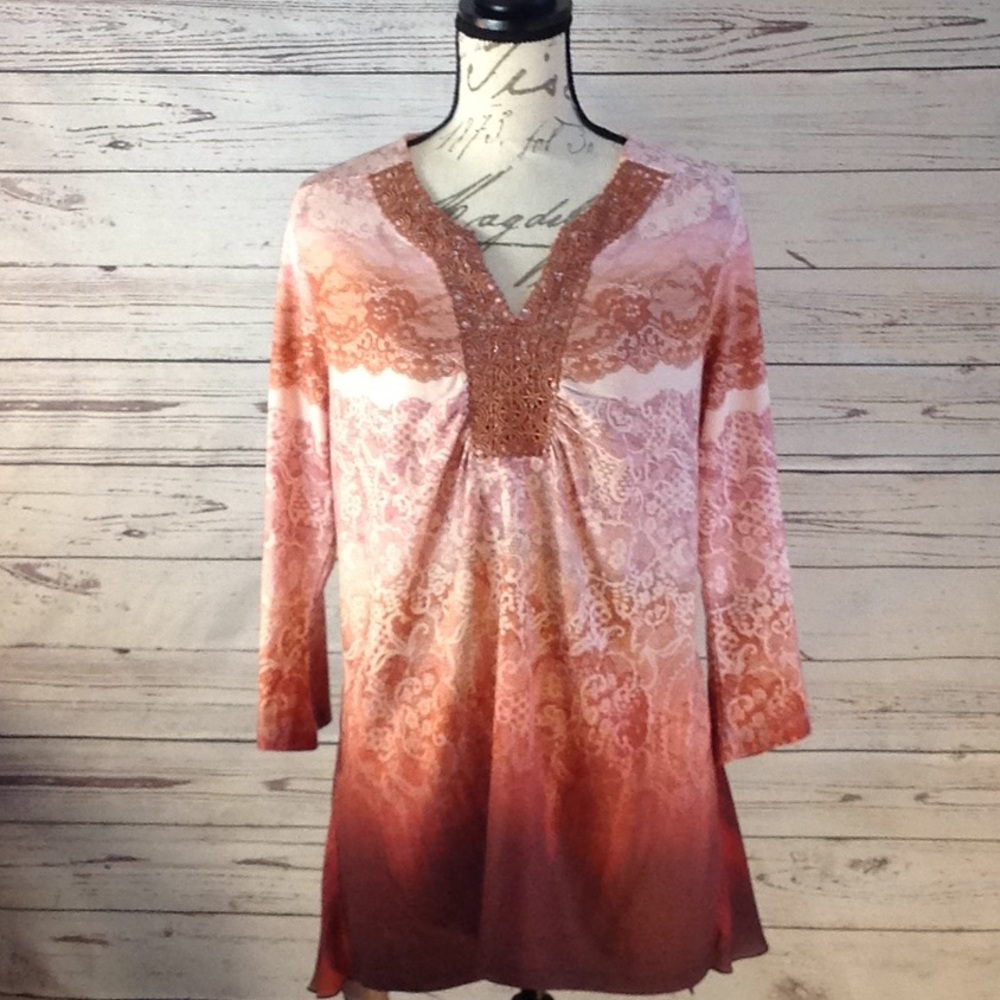 One World  Boho V- neck Pink Maroon 3/4 sleeve