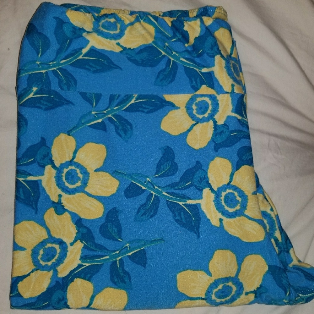 Loularoe leggings TC