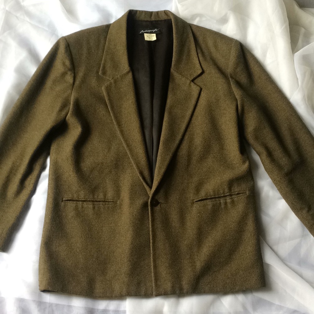 Green "Wool" (30%) Single Breasted Dress Coat