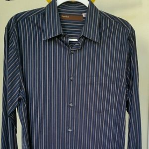 Perry Ellis blue grey charcoal striking shirt.