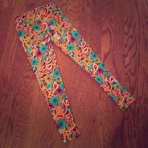 New/Never worn LuLaRoe OS leggings