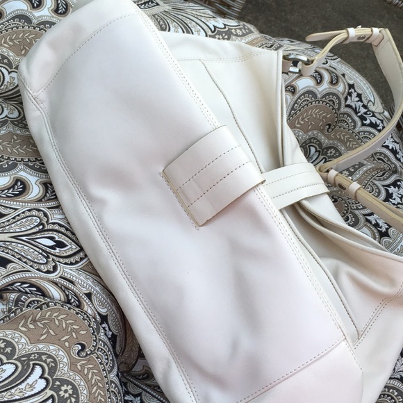 Ann Taylor creme outside pockets overlay strap - Picture 7 of 8