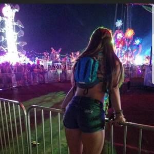 Meet your Posher, Dana