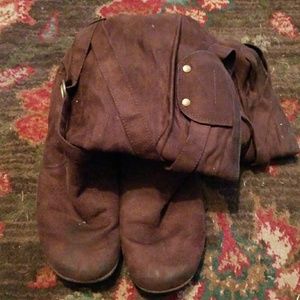 knee boots