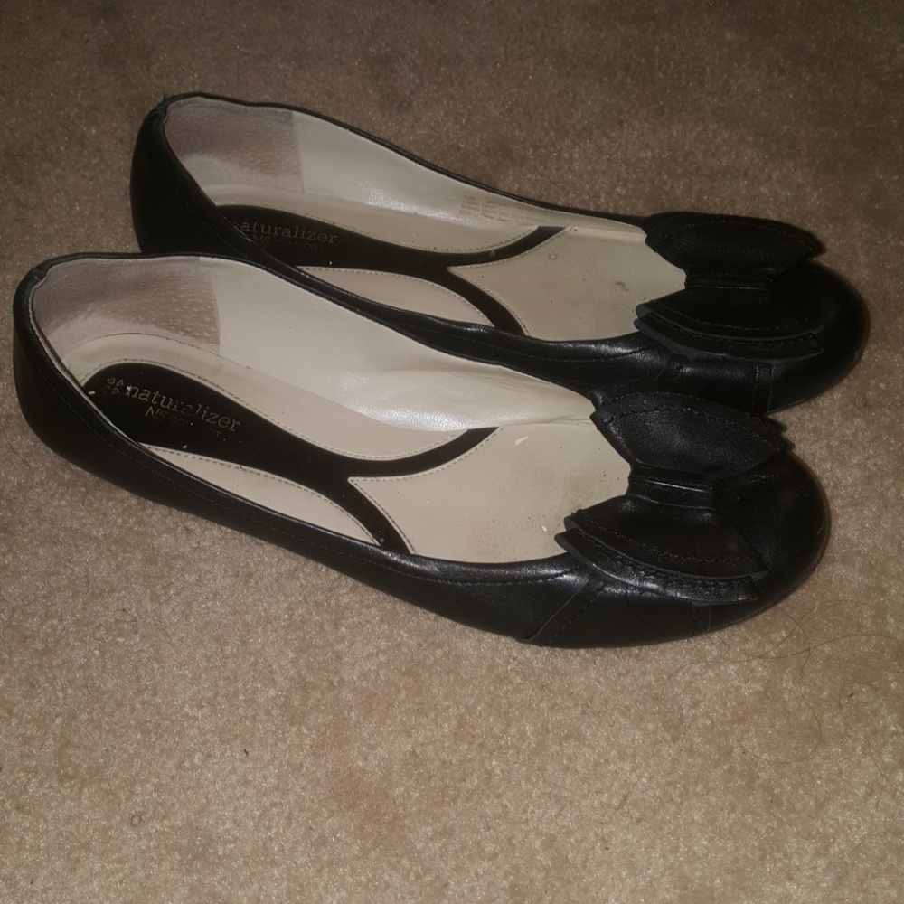 Naturalizer bow flats