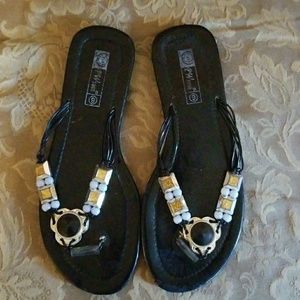 slippers