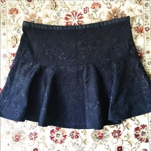 Gorgeous patterned Express Skirt BNWOT