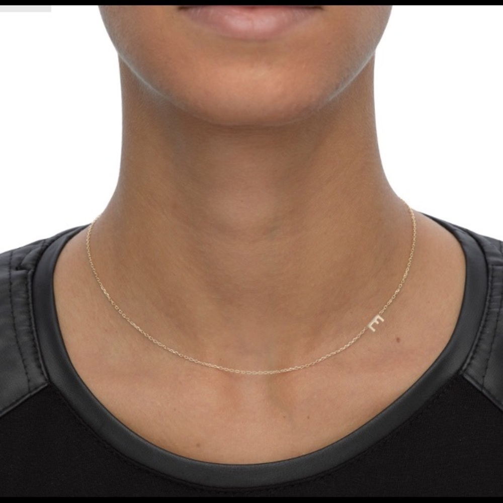 Bianca Pratt 10k gold Initial necklace