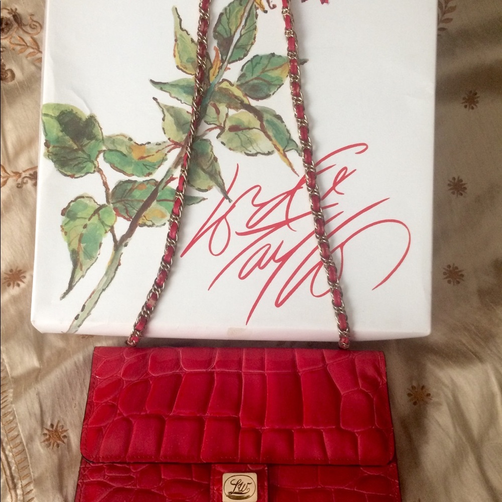 RED ALLIGATOR EMBOSSED LIKE PURSE WITH GOLD CHAIN